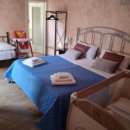 Chrilu House Hotel Catania Exterior photo
