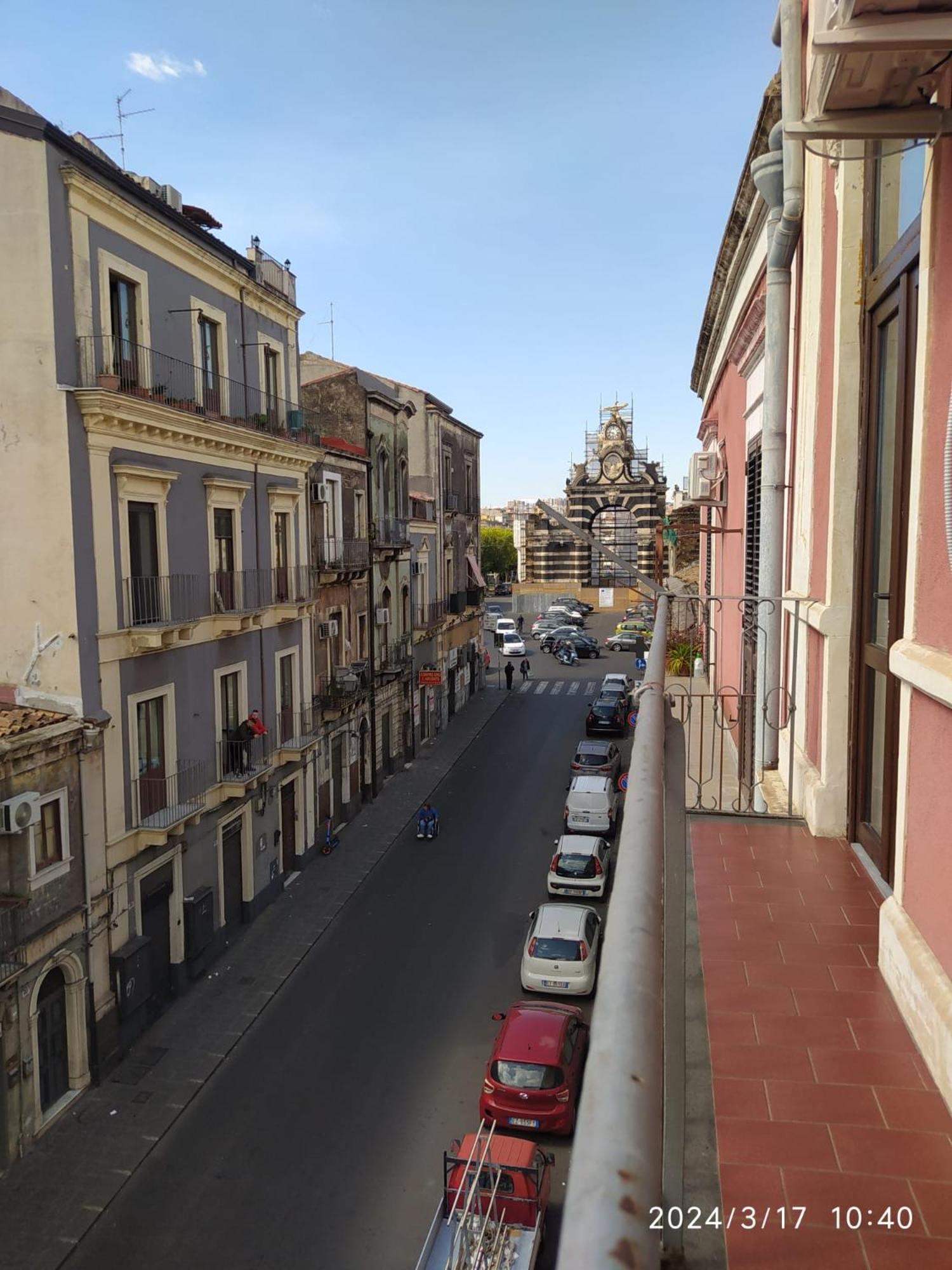 Chrilu House Hotel Catania Exterior photo